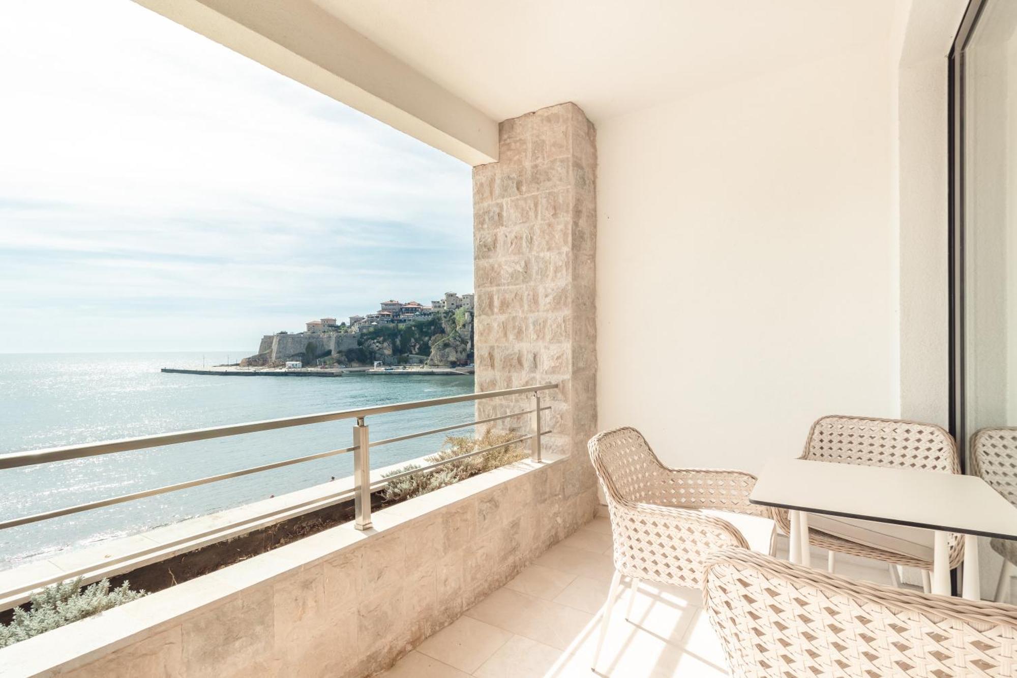Miramar Hotell Ulcinj Exteriör bild