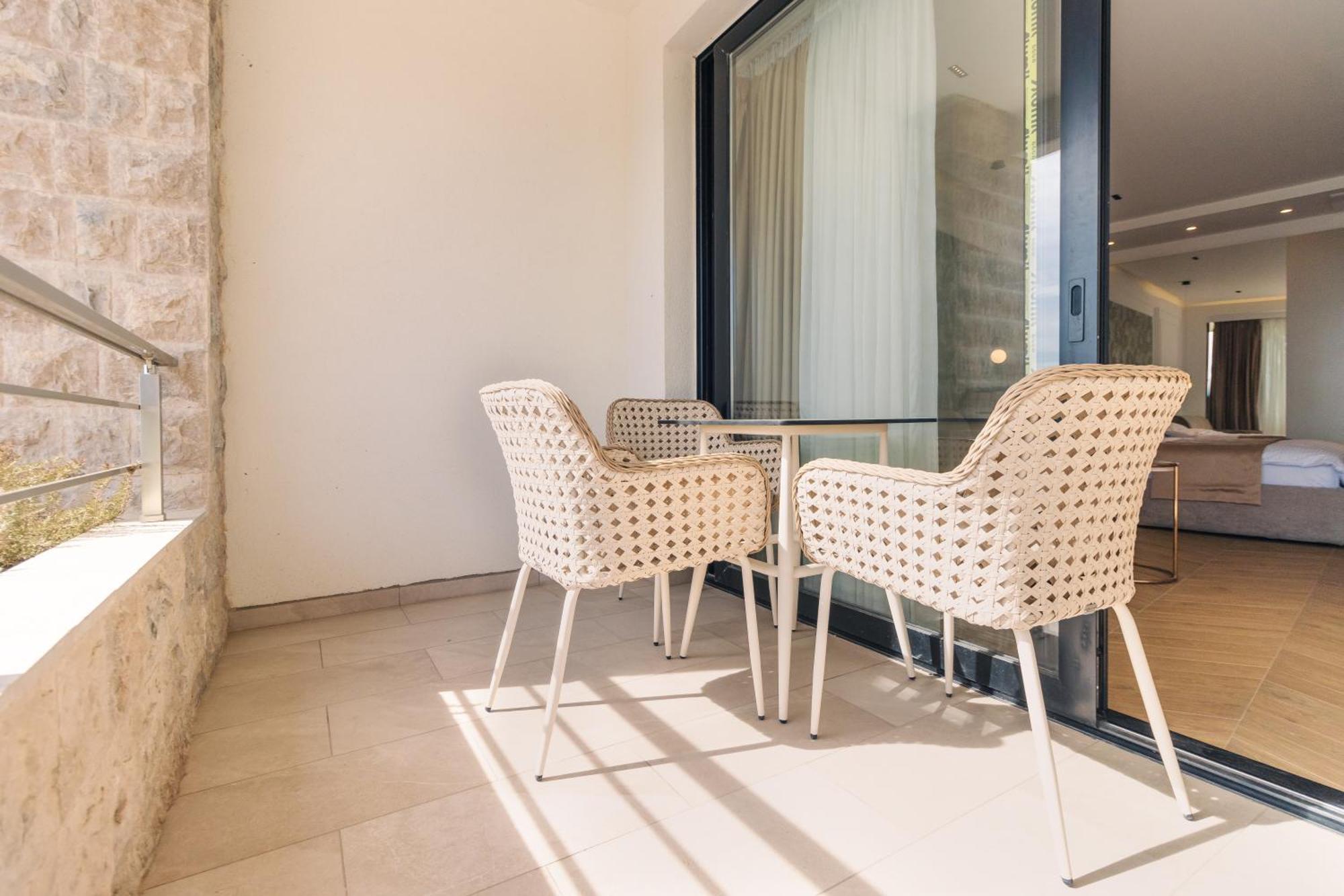 Miramar Hotell Ulcinj Exteriör bild